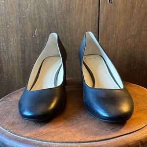 Classic, black, block heels